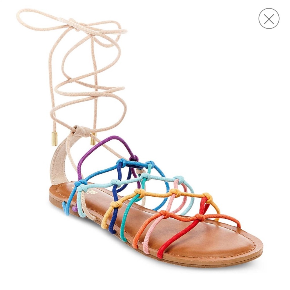 Colorful strap sandals